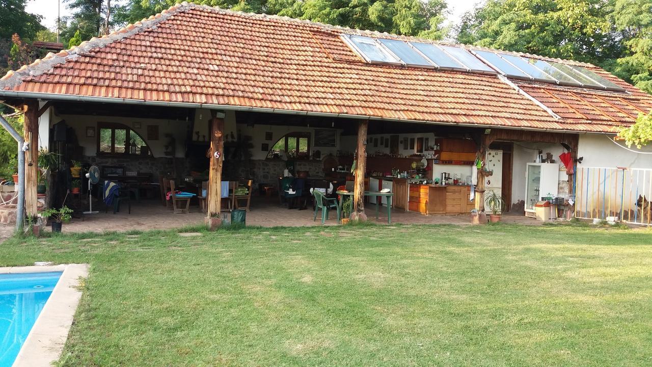 Chuchi Guest House 1 Zlatna Panega Exterior foto